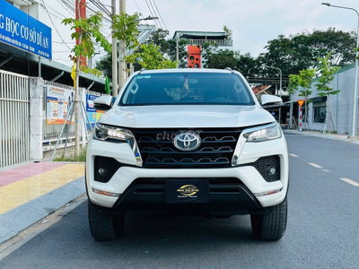 Fortuner 2020 Dầu 2.4 4x2 AT 110.000 km Trắng