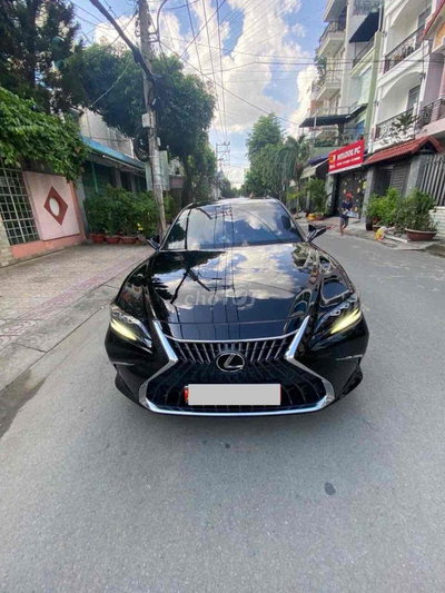 Lexus ES250 2022 Đen 70000 km