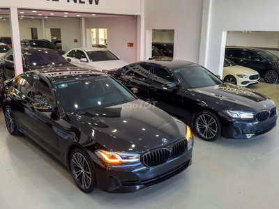 BMW 520i Luxury Line 2022 Black Edition cực đẹp