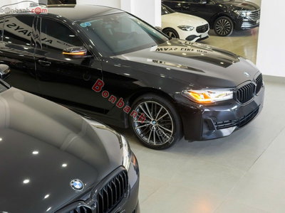 Xe BMW 5 Series 520i Luxury Line 2022