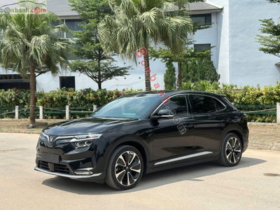 Xe VinFast VF8 Plus AWD 2023