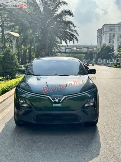 Xe VinFast VF6 Plus 2025