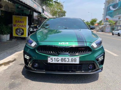 Kia Cerato Xanh lá 5 chỗ