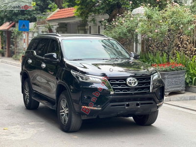 Xe Toyota Fortuner 2.4L 4x2 AT 2022
