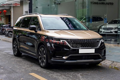 Xe Kia Carnival Signature 2.2D 2024