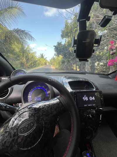 BYD F0 Trắng 5 chỗ