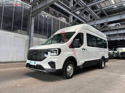Xe Ford Transit Premium+ 2026