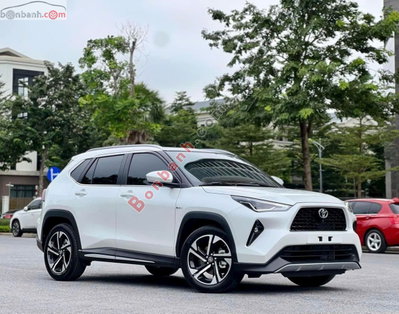 Xe Toyota Yaris Cross 1.5 D-CVT 2026