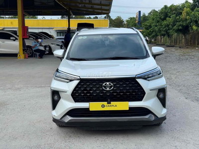 Toyota Veloz Cross CVT 2025