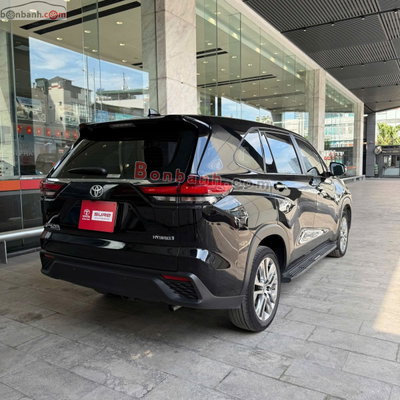 Xe Toyota Innova Cross HEV 2.0 CVT 2024