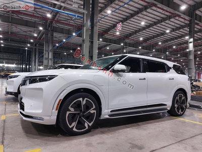 Xe VinFast VF9 Plus 6S 2026