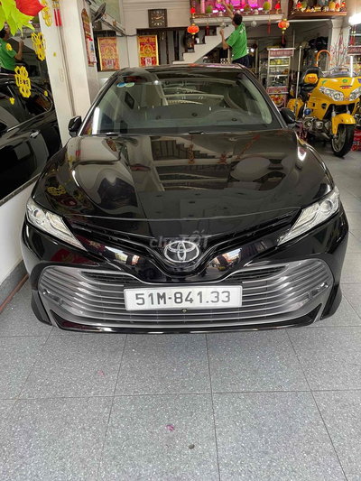 Toyota Camry 2021 2.5Q Đen 38km