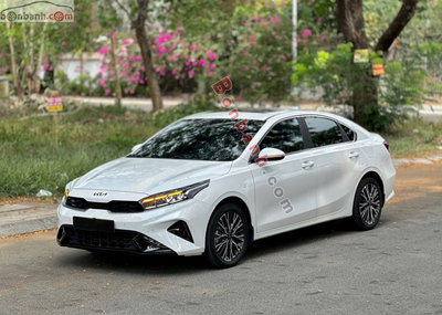 Xe Kia K3 Premium 1.6 AT 2024