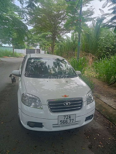 Chevrolet gentra màu Trắng