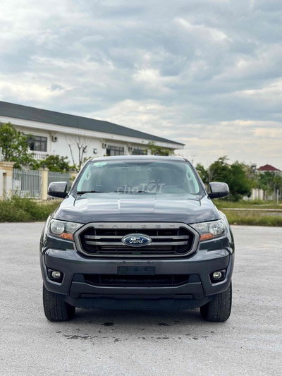 Ford Ranger XLS 2018 số tự động