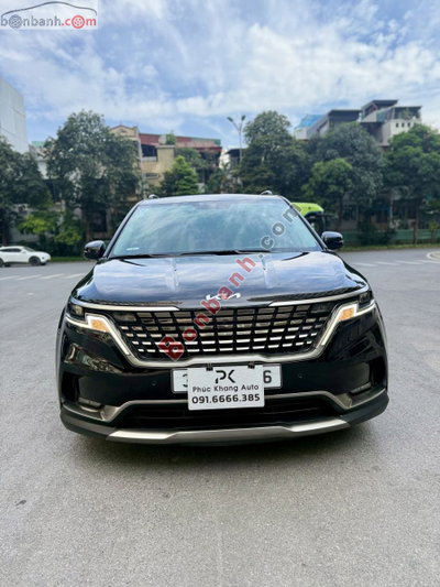 Xe Kia Carnival Premium 2.2D 8S 2024