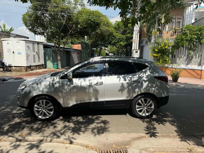 Hyundai Tucson 2011 Bạc