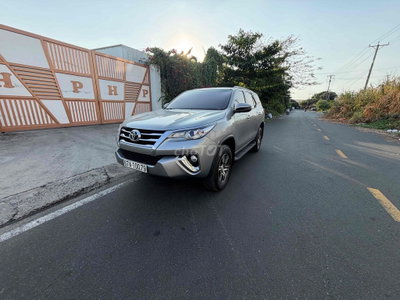 Toyota Fortuner 2.4 AT 89.000km