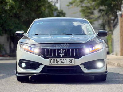 Honda Civic 2018 1.8 Trắng 58.000km