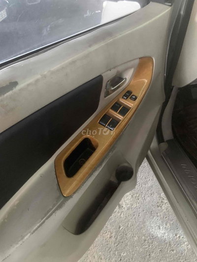 Toyota Innova 2008 J lên G Bạc