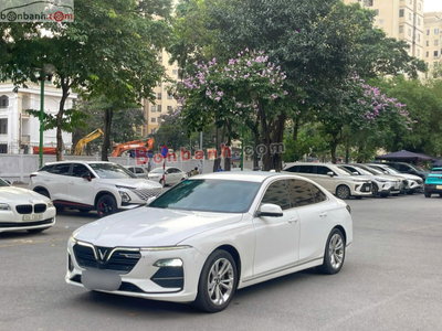 Xe VinFast Lux A 2.0 Nâng cao 2022