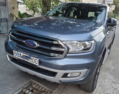Ford Everest 2019 ; Bản Trend