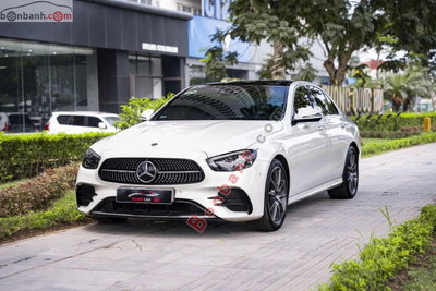 Xe Mercedes Benz E class E300 AMG 2022