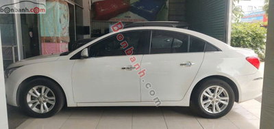 Xe Chevrolet Cruze LT 1.6 MT 2015