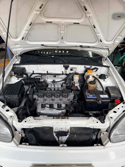 Daewoo Lanos Trắng Số sàn 5 chỗ