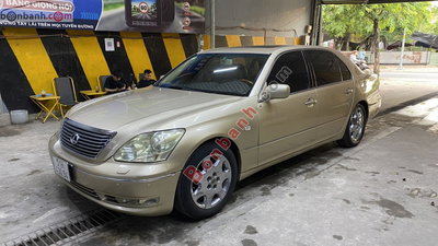 Xe Lexus LS 430 2004