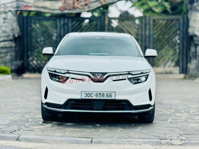 Xe VinFast VF8 Plus AWD 2026