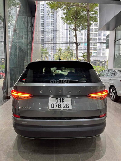 Skoda Kodiaq 2023 Xám 7 chỗ