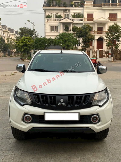 Xe Mitsubishi Triton 4x4 MT 2017