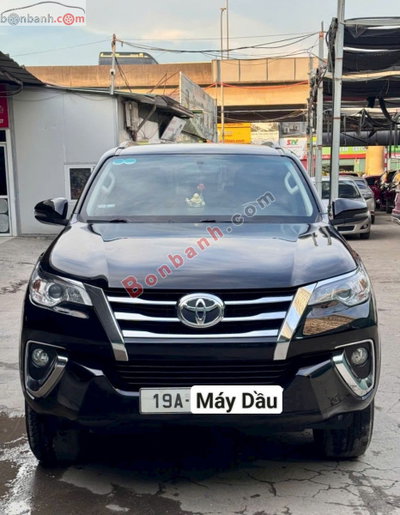 Xe Toyota Fortuner 2.4G 4x2 AT 2018