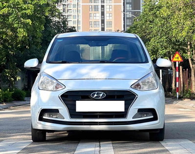 Hyundai Grand i10 Sedan 1.2 AT sản xuất 2020