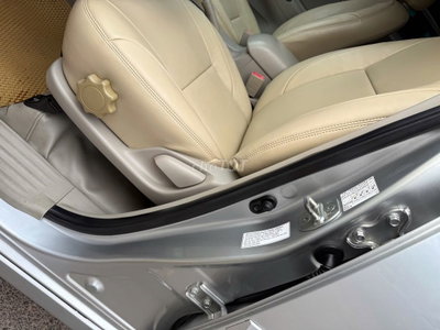 Toyota Innova 2012 140000 km Bạc