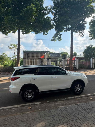 Toyota Fortuner 2020 Trắng 83000 km