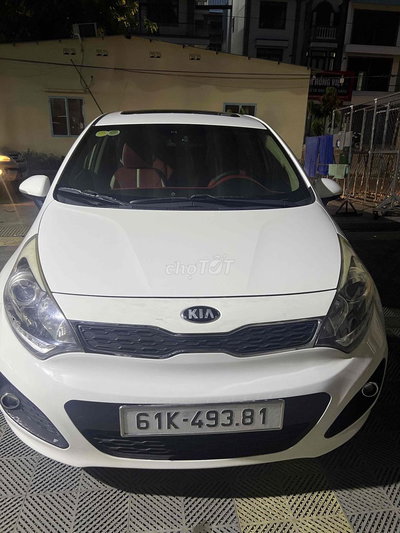 Kia Trắng 81503 km