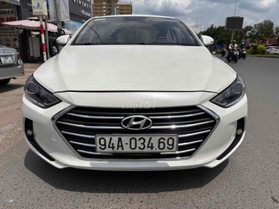 Hyundai Elantra GLS 1.6 MT Trắng