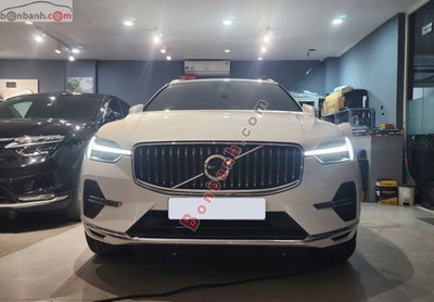 Xe Volvo XC60 Recharge Ultimate T8 AWD 2025