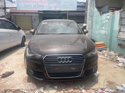 Audi A1 2011 Nâu 2 cửa