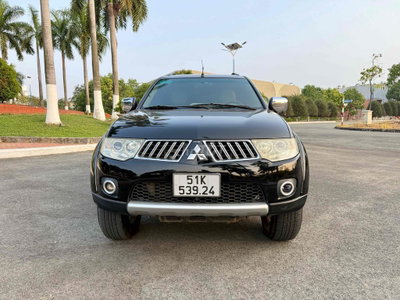 Mitsubishi Pajero Sport 2011 D 4x2 số tự động
