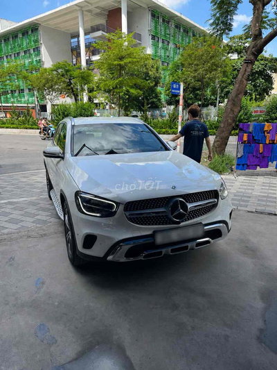 Mercedes-Benz GLC 200 2022 Trắng