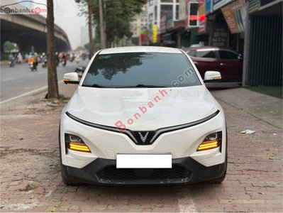 Xe VinFast VF6 Plus 2024