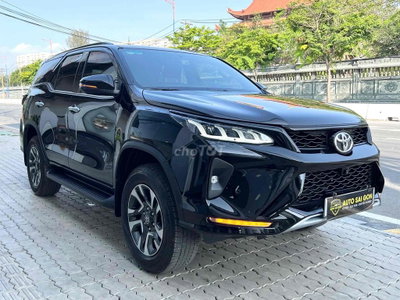 Toyota Fortuner Legender 2025 Xăng 2 Cầu