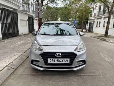 Hyundai i10 Sedan 2018 Bạc