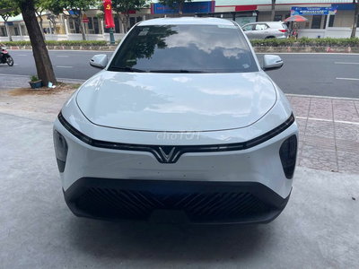 VinFast Limo Green 2025 Trắng-SIÊU ĐẸP NHƯ MỚI