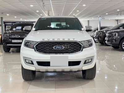 Ford Everest Titanium 2021 Trắng 34.000km