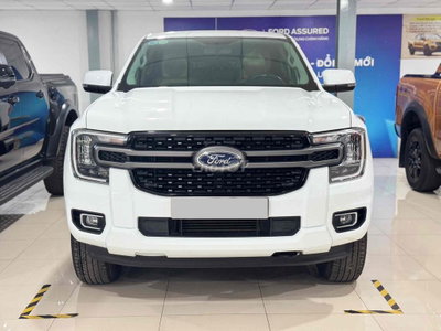 Ford Ranger XLS AT 2024 Trắng 18.000km