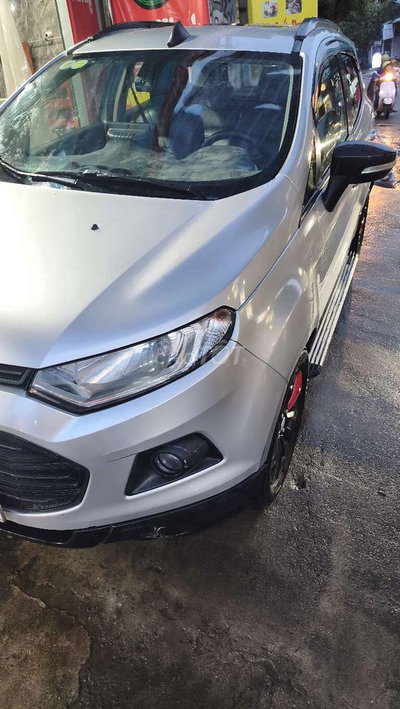Ford EcoSport 2016 Titanium 84000 km Bạc